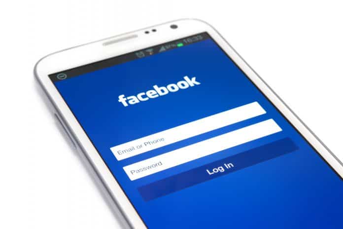 Facebooks brugerbase falder Antallet af Facebooks brugere falder